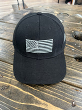 Load image into Gallery viewer, Embroidered Men’s Black American Flag Hat
