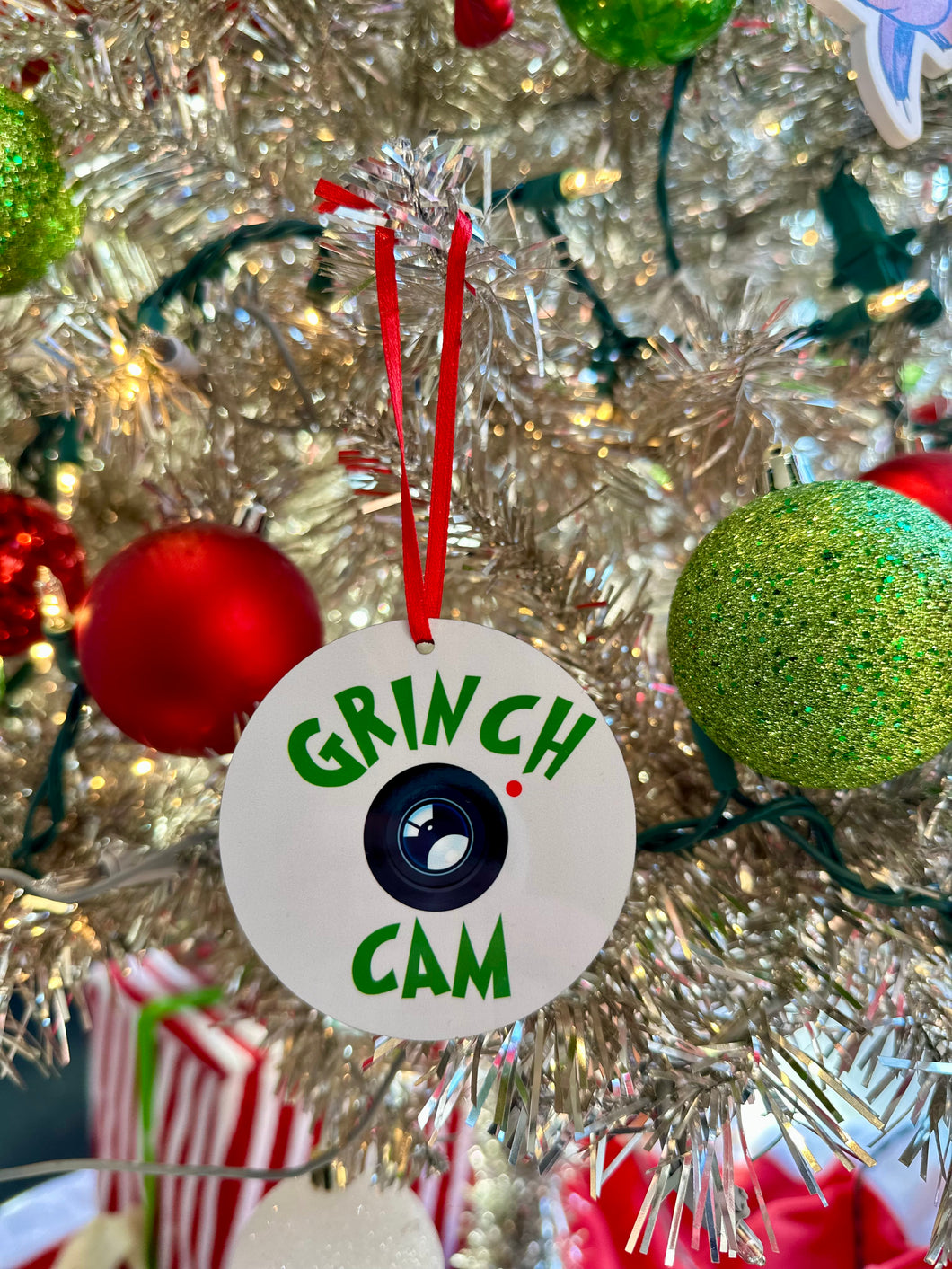 G💚r!nch Cam 🎥 ornament