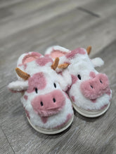 Load image into Gallery viewer, Pink Cow Slippers🐮
