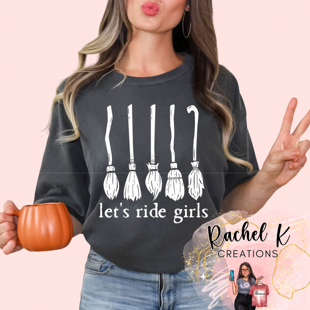 Let’s ride girls 🧹