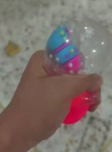 Load and play video in Gallery viewer, ☃️ Snowman snow globe squishy
